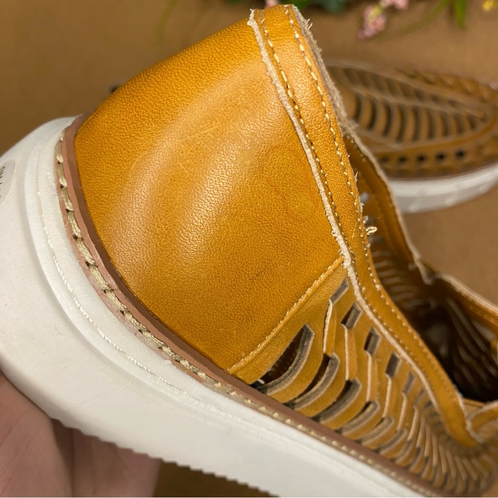 VINCE CAMUTO ROMEENA FLATFORM SNEAKER SIZE 9M - Picture 4 of 11